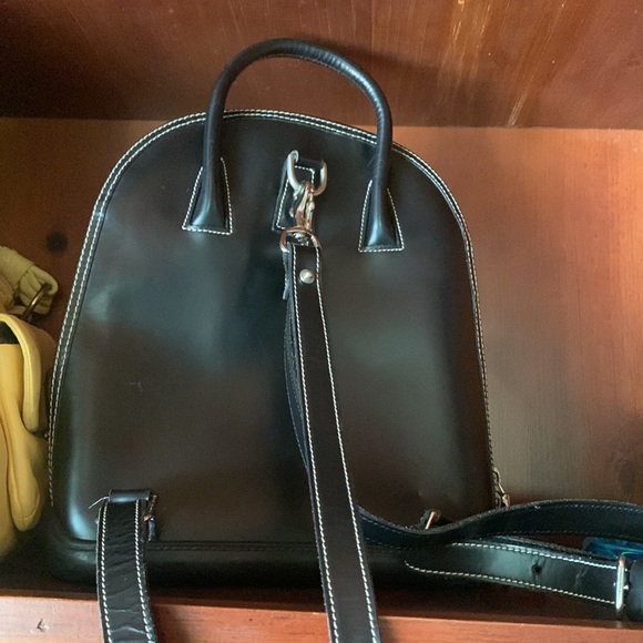 D&B Backpack - Picture 2 of 4